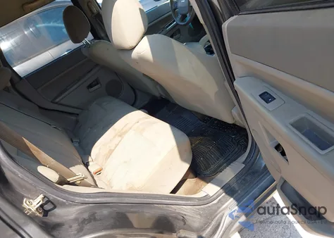 2006 Jeep Grand Cherokee Laredo from USA, damaged, VIN 1J4GS48K06C295673